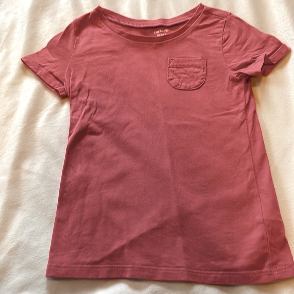 Carter’s toddler girl t-shirt.